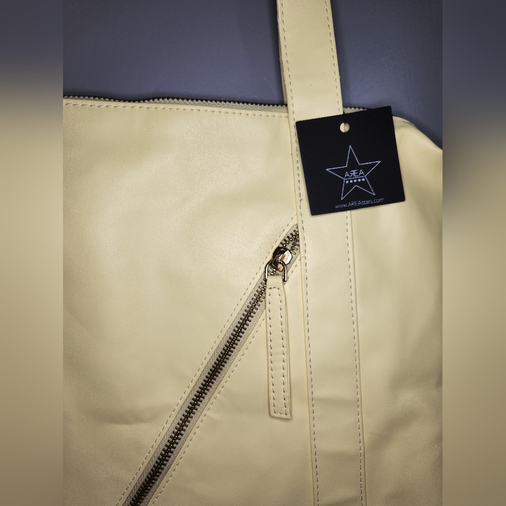 Area Stars Zipper Tote - Picture 4 of 8